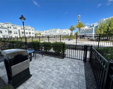 2328 Lindstrom Street - Photo Thumbnail 19