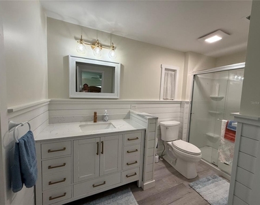 637 Los Altos - Photo Thumbnail 9