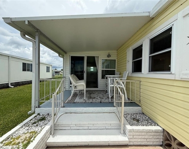 637 Los Altos - Photo Thumbnail 20