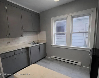 1210 S Main Street - Photo Thumbnail 9