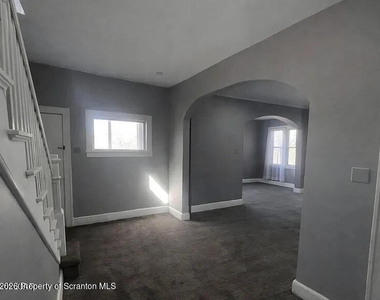 1210 S Main Street - Photo Thumbnail 7
