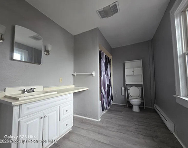 1210 S Main Street - Photo Thumbnail 14