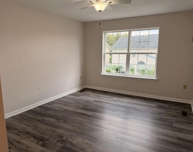 2133 Hidden Meadows Avenue - Photo Thumbnail 30