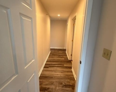 2133 Hidden Meadows Avenue - Photo Thumbnail 27