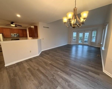 2133 Hidden Meadows Avenue - Photo Thumbnail 3