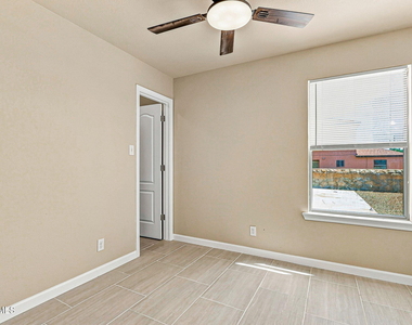 11616 Mocha Dune Drive - Photo Thumbnail 12