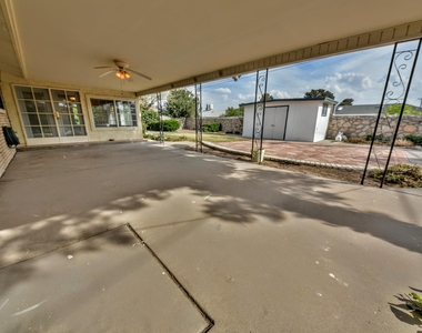 8512 Shaver Drive - Photo Thumbnail 44