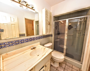 8512 Shaver Drive - Photo Thumbnail 30