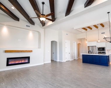 13368 Emerald Glass Drive - Photo Thumbnail 42