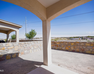 13368 Emerald Glass Drive - Photo Thumbnail 36