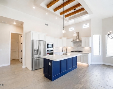 13368 Emerald Glass Drive - Photo Thumbnail 41