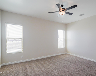 13368 Emerald Glass Drive - Photo Thumbnail 22