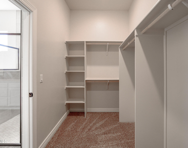 13368 Emerald Glass Drive - Photo Thumbnail 31