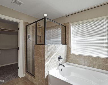2237 Leafy Point Place - Photo Thumbnail 26