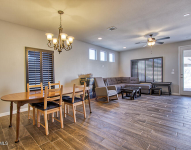 14837 Harry Flournoy Avenue - Photo Thumbnail 5