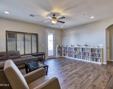 14837 Harry Flournoy Avenue - Photo Thumbnail 11