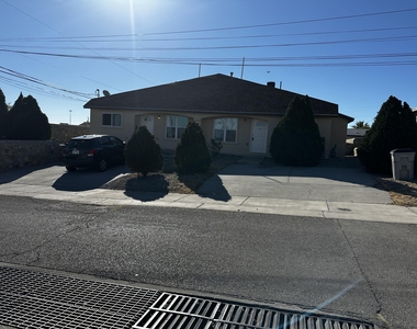 4024 Moonlight Avenue - Photo Thumbnail 14