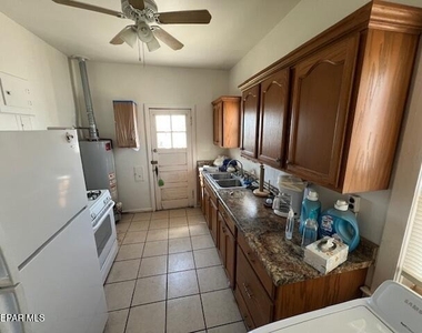 3120 Morehead Avenue - Photo Thumbnail 9