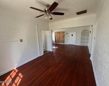3120 Morehead Avenue - Photo Thumbnail 6