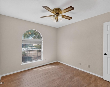 7419 Mission Viejo Drive - Photo Thumbnail 30