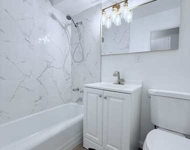 71 Strawberry Hill Avenue - Photo Thumbnail 15