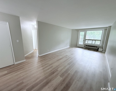 71 Strawberry Hill Avenue - Photo Thumbnail 11