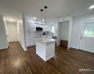21 Bosse Road - Photo Thumbnail 2