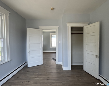 509 Main Street - Photo Thumbnail 8