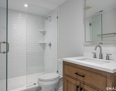 2750 Whitney Avenue - Photo Thumbnail 5