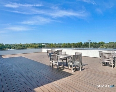 215 Stillwater Avenue - Photo Thumbnail 14