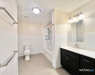 215 Stillwater Avenue - Photo Thumbnail 10