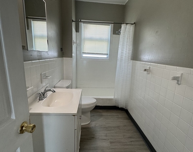 630 Washington Avenue - Photo Thumbnail 7