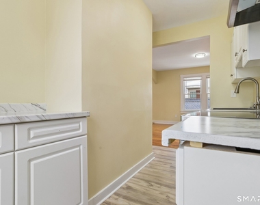 39 Grand Street - Photo Thumbnail 9