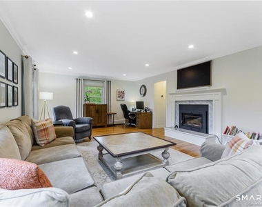 89 Noroton Avenue - Photo Thumbnail 2