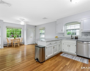 89 Noroton Avenue - Photo Thumbnail 7