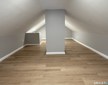 50 Coen Street - Photo Thumbnail 15