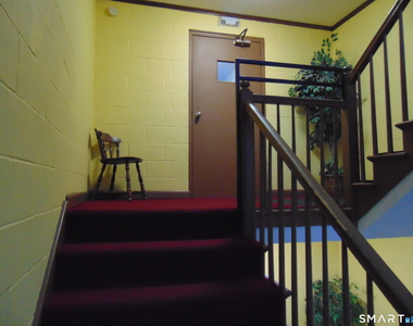 87 Meadow Street - Photo Thumbnail 2