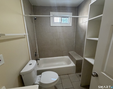 33 Stevens Street - Photo Thumbnail 12