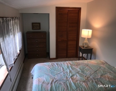 15 Riverview Road - Photo Thumbnail 12