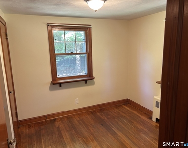 15 Riverview Road - Photo Thumbnail 6