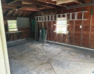 15 Riverview Road - Photo Thumbnail 20