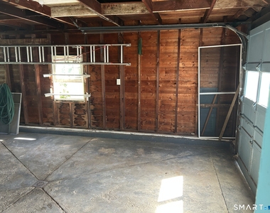 15 Riverview Road - Photo Thumbnail 19
