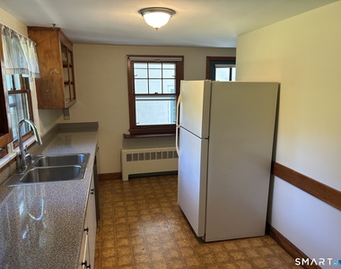 15 Riverview Road - Photo Thumbnail 9