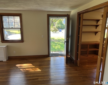 15 Riverview Road - Photo Thumbnail 5