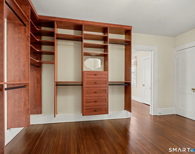 14 Roosevelt Street - Photo Thumbnail 25