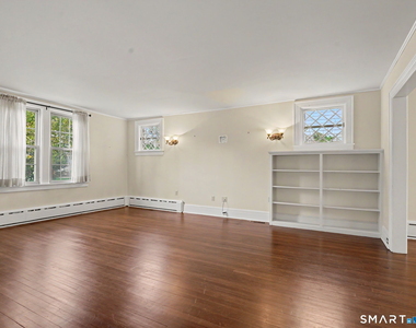 14 Roosevelt Street - Photo Thumbnail 4