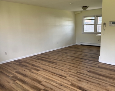 855 Black Rock Turnpike - Photo Thumbnail 4