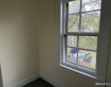 218 Main Street - Photo Thumbnail 6