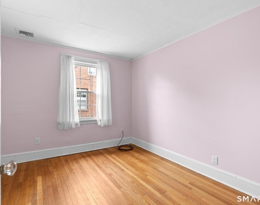 12 Middlefield Drive - Photo Thumbnail 18