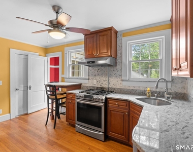 12 Middlefield Drive - Photo Thumbnail 6